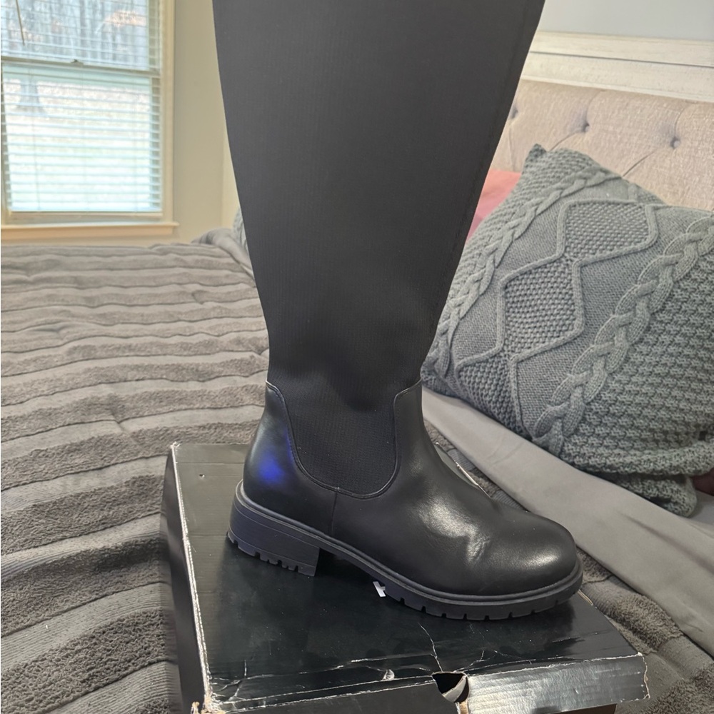 Torrid Black Ribbed Knee-High Boots - Picture 2 of 3